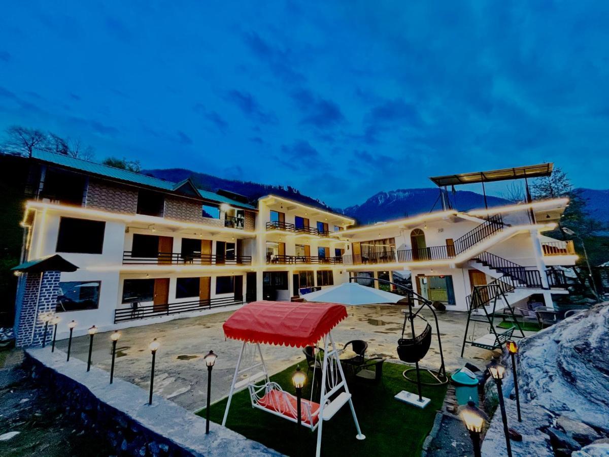 Hotel Beas River Retreat - A Riverside Hotel With Balcony Manāli Zewnętrze zdjęcie
