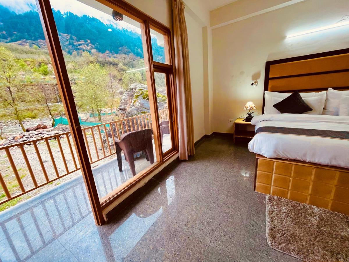 Hotel Beas River Retreat - A Riverside Hotel With Balcony Manāli Zewnętrze zdjęcie