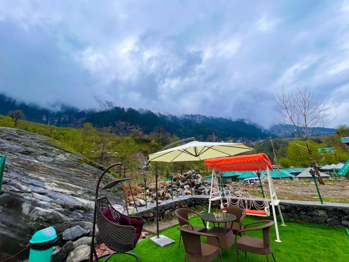 Hotel Beas River Retreat - A Riverside Hotel With Balcony Manāli Zewnętrze zdjęcie