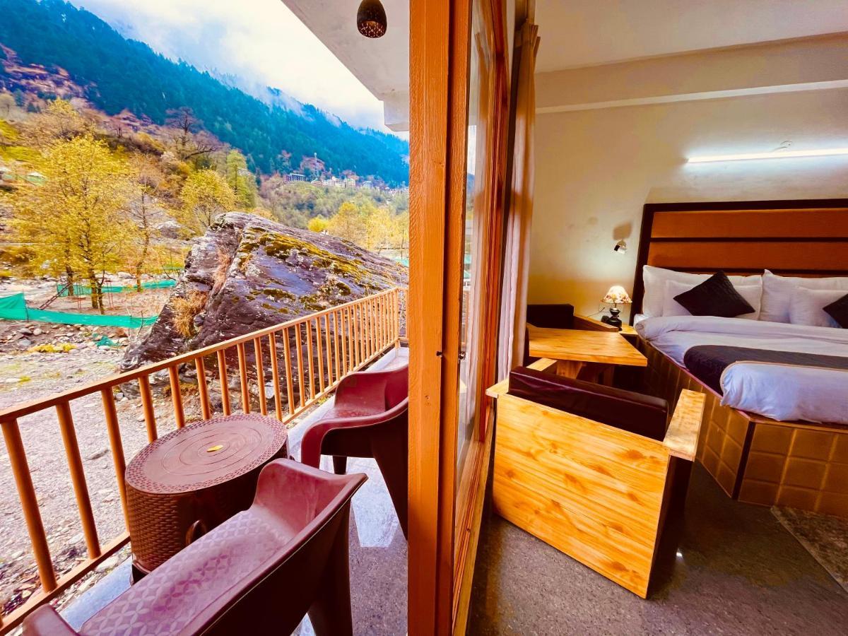Hotel Beas River Retreat - A Riverside Hotel With Balcony Manāli Zewnętrze zdjęcie