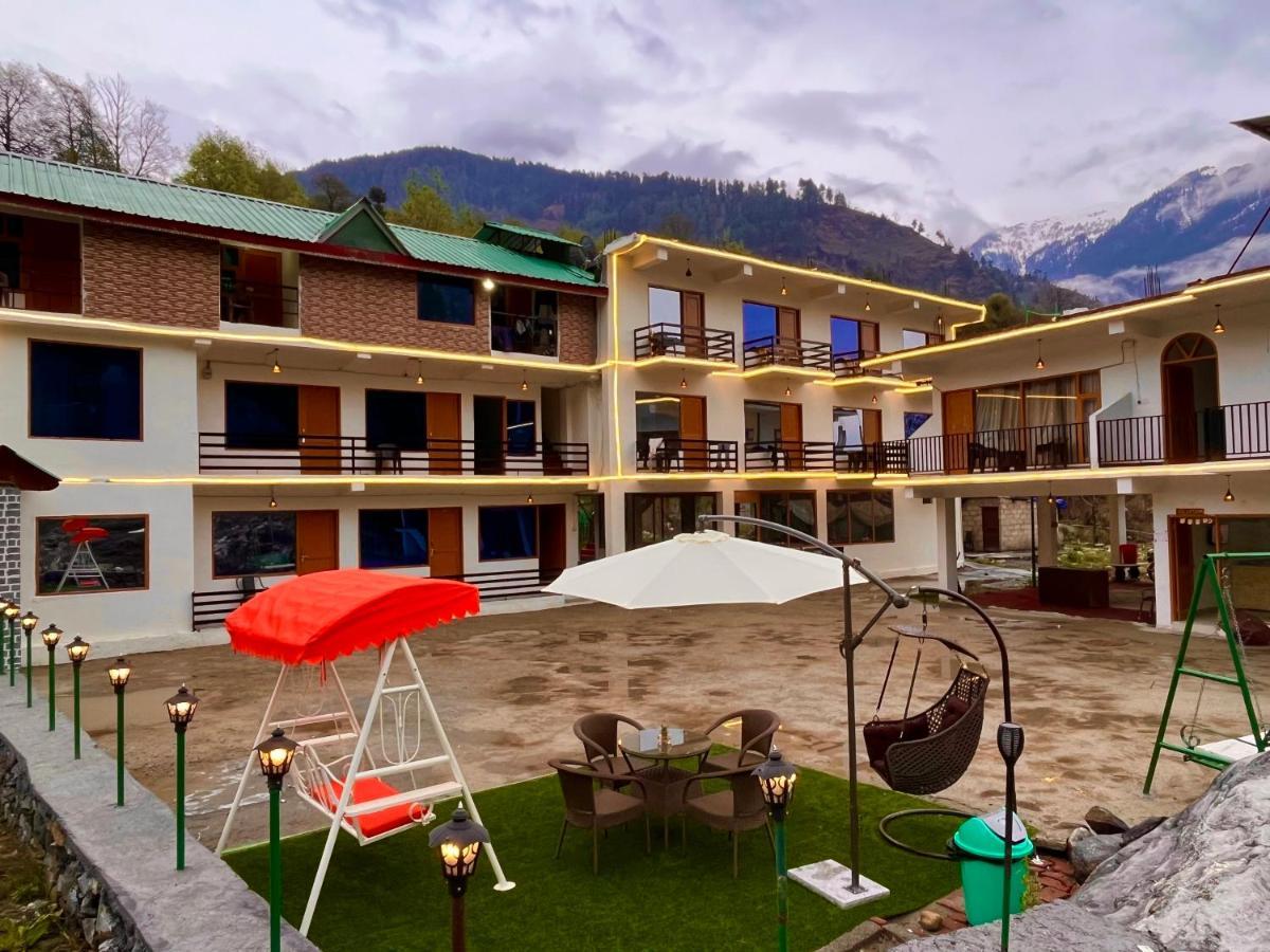 Hotel Beas River Retreat - A Riverside Hotel With Balcony Manāli Zewnętrze zdjęcie