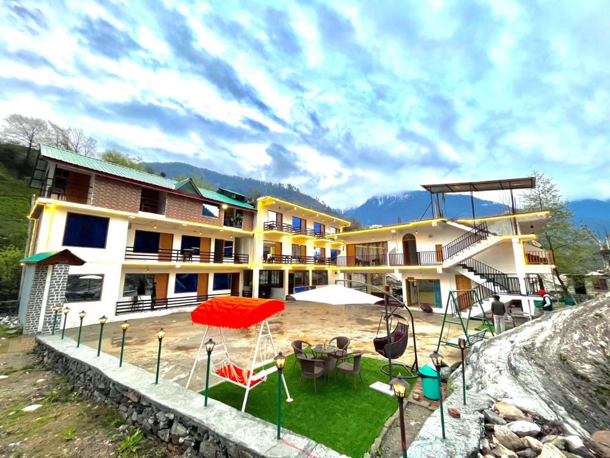 Hotel Beas River Retreat - A Riverside Hotel With Balcony Manāli Zewnętrze zdjęcie