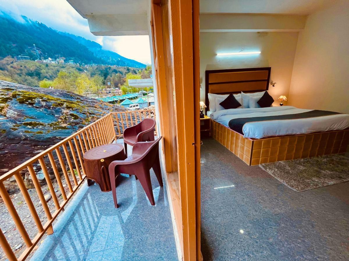 Hotel Beas River Retreat - A Riverside Hotel With Balcony Manāli Zewnętrze zdjęcie